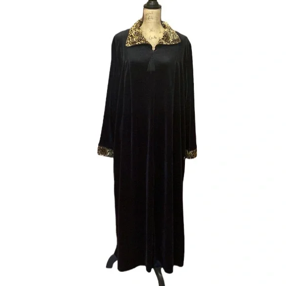 Vintage Cinema Etoile Black Long Robe 2X - Picture 3 of 9